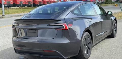 Tesla Model 3 2024