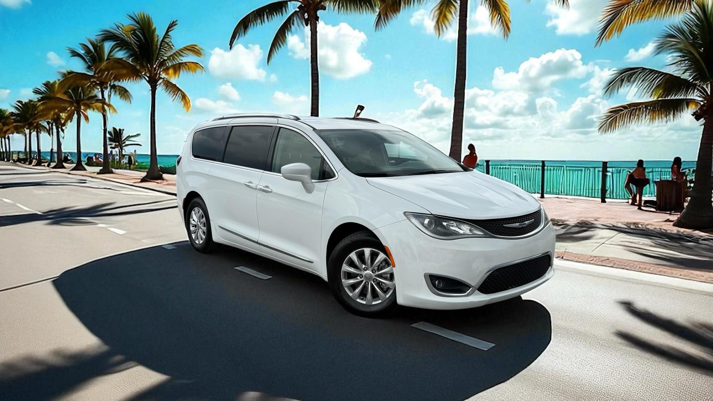 Chrysler Pacifica 2018 in Pompano Beach, FL