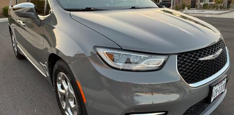 Chrysler Pacifica 2022