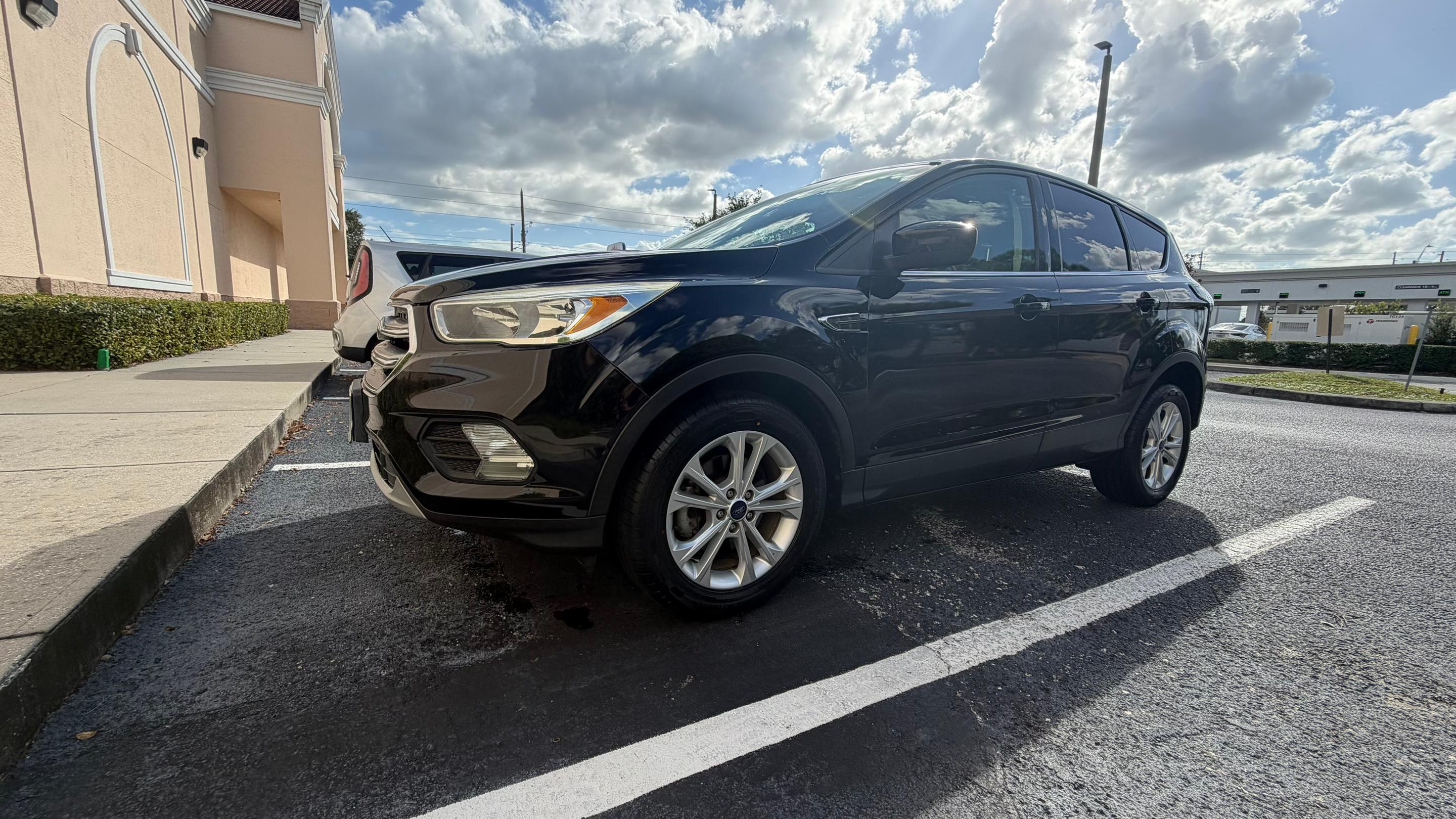 Ford Escape 2017 in 