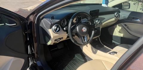 Mercedes-Benz GLA-Class 2015