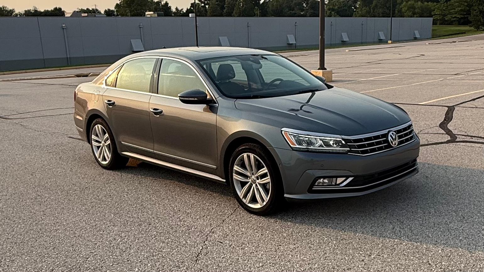 Volkswagen Passat 2018 in St. Louis, MO