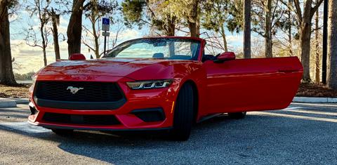 Ford Mustang 2024