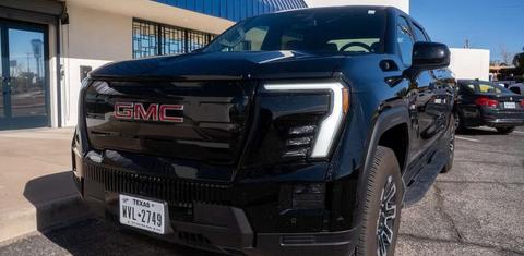 GMC Sierra EV 2026