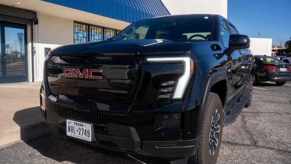 GMC Sierra EV 2026 in El Paso, TX