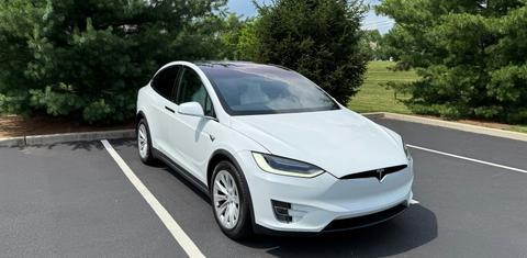 Tesla Model X 2018