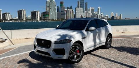 Jaguar F-PACE 2018