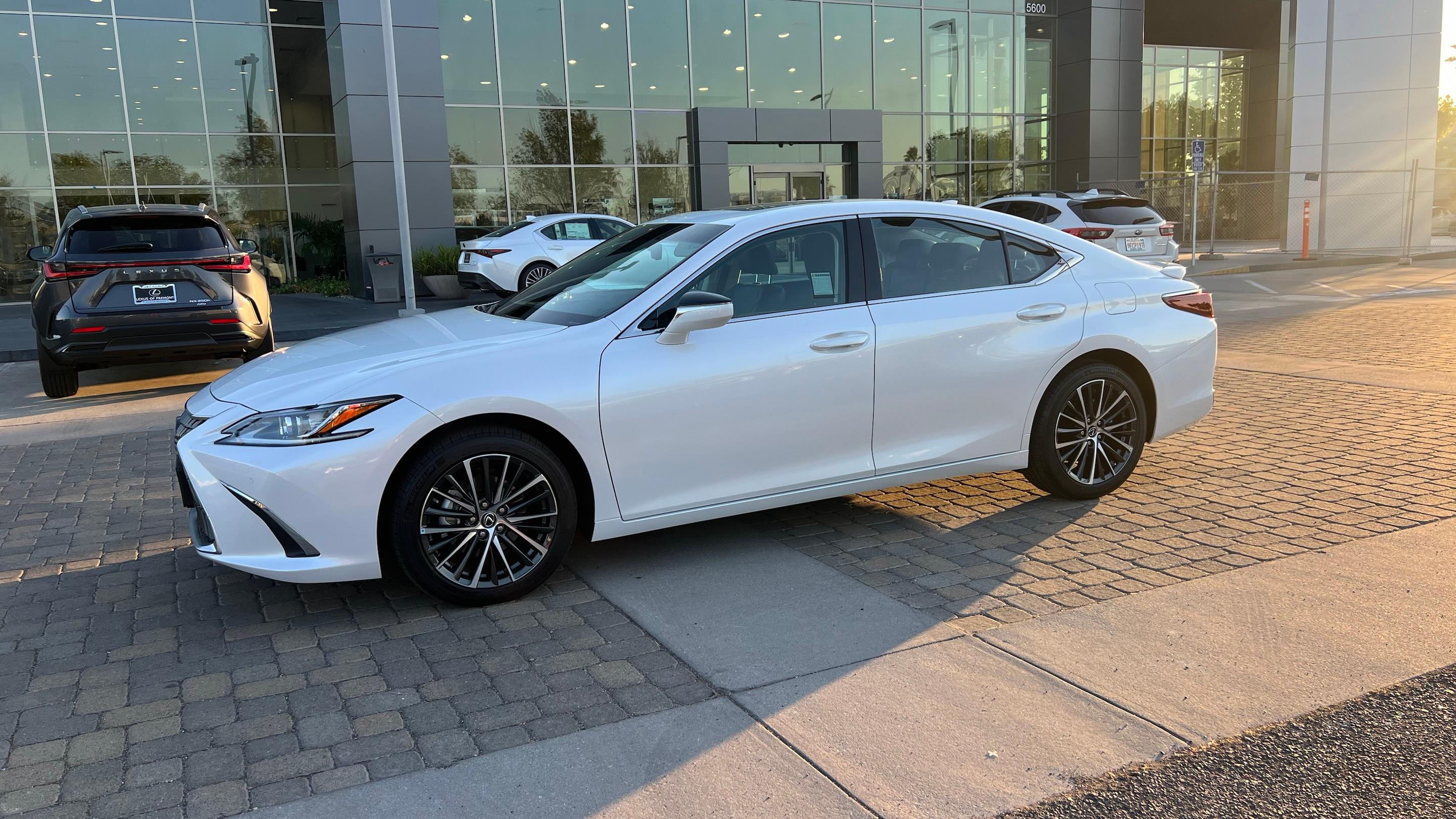 Lexus ES 2024 in Fremont, CA
