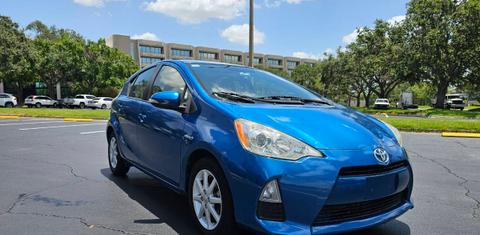 Toyota Prius c 2013
