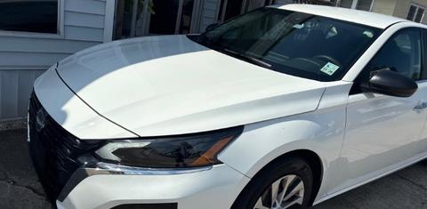 Nissan Altima 2024