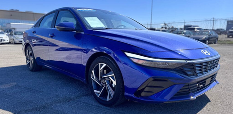 Hyundai Elantra 2024