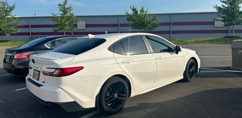 Toyota Camry Hybrid 2025