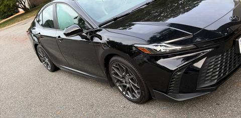 Toyota Camry Hybrid 2025