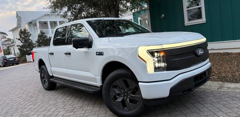 Ford F-150 Lightning 2024