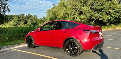 Tesla Model Y 2021