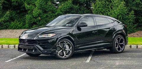 Lamborghini Urus 2021