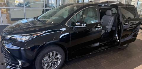 Toyota Sienna 2025