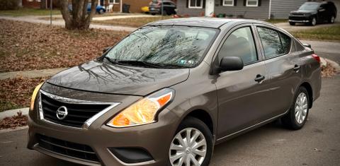 Nissan Versa 2015