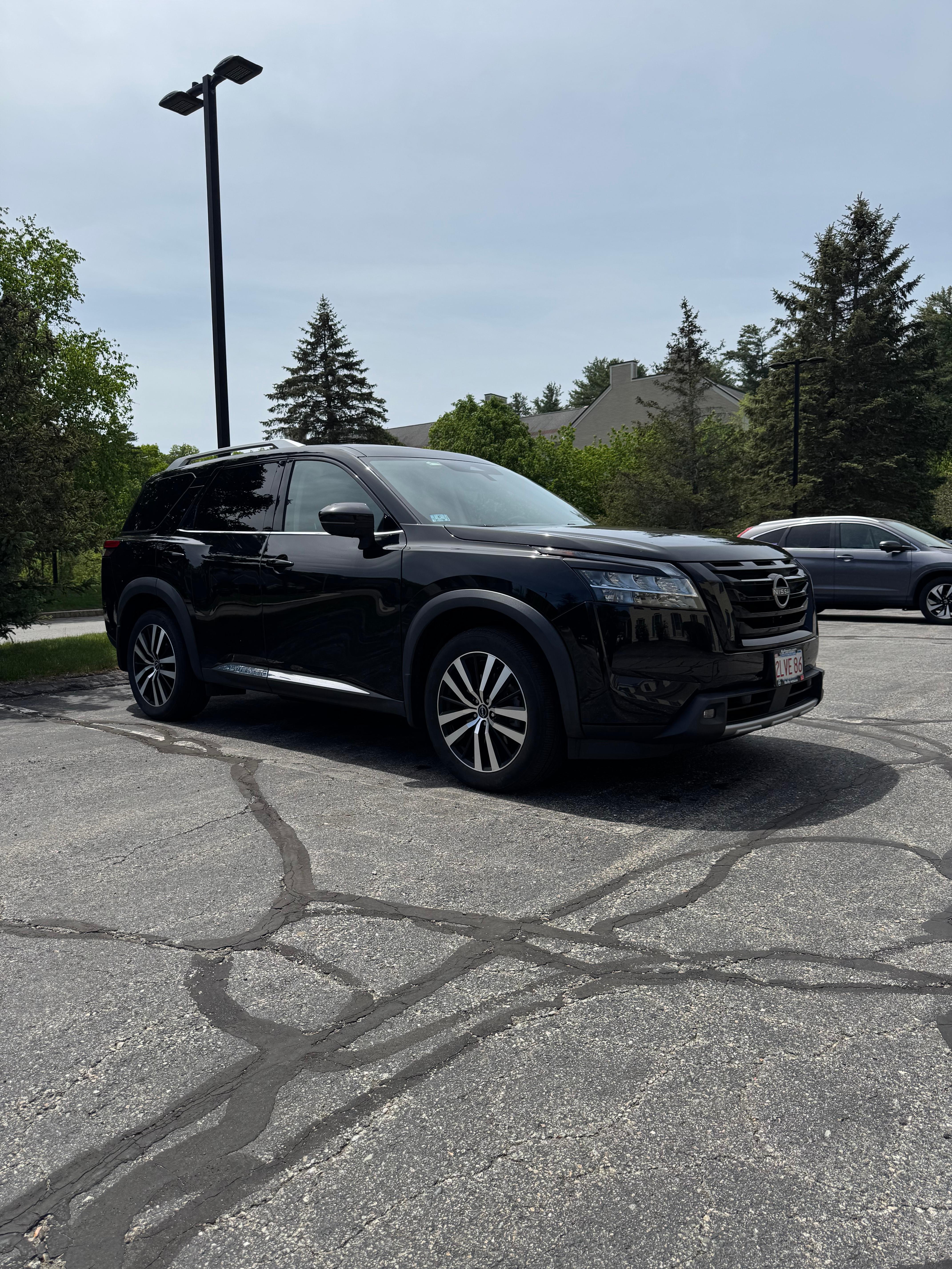 Nissan Pathfinder 2023 in Acton, MA