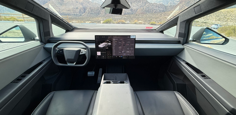 Tesla Cybertruck 2025