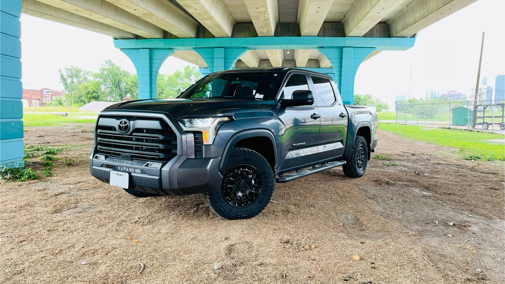 Toyota Tundra 2025 in Houston, TX