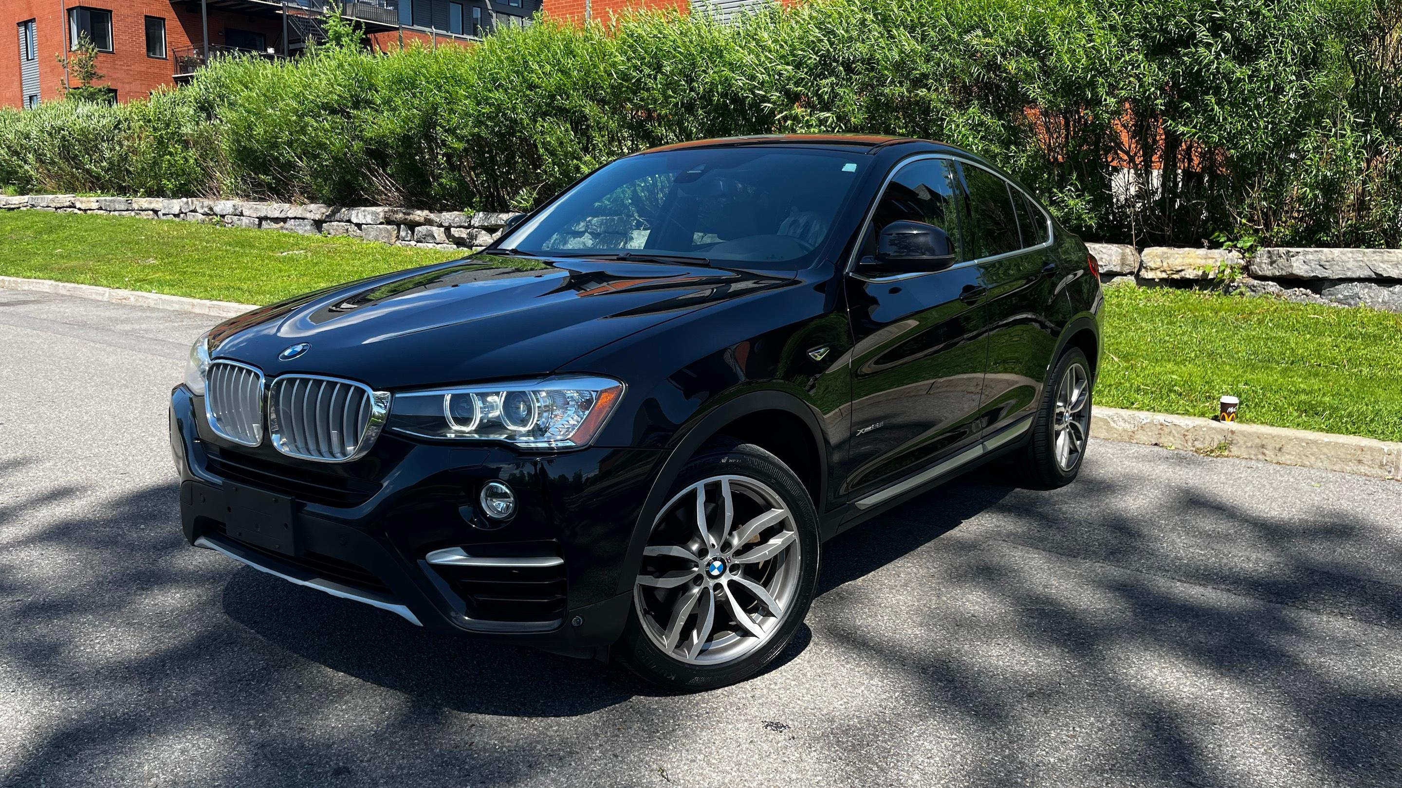 BMW X4 2017 in Dorval, QC