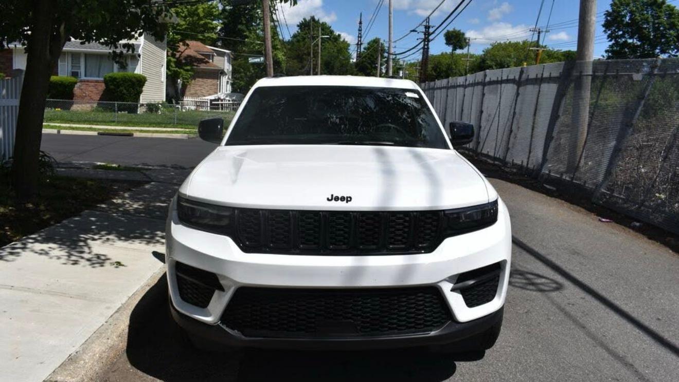 Jeep Grand Cherokee 2024 in Elizabeth, NJ