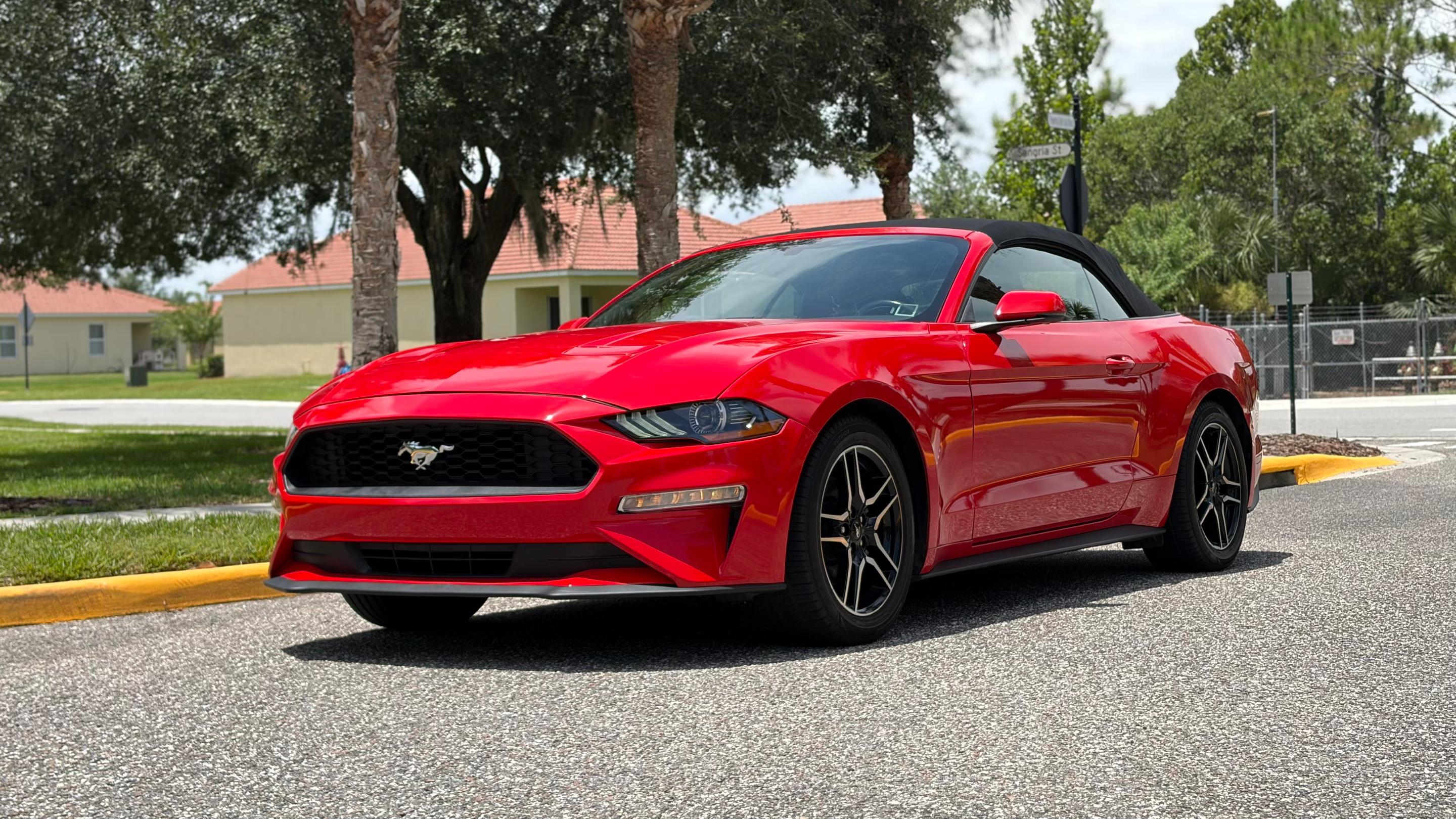 Ford Mustang 2019 in Orlando, FL