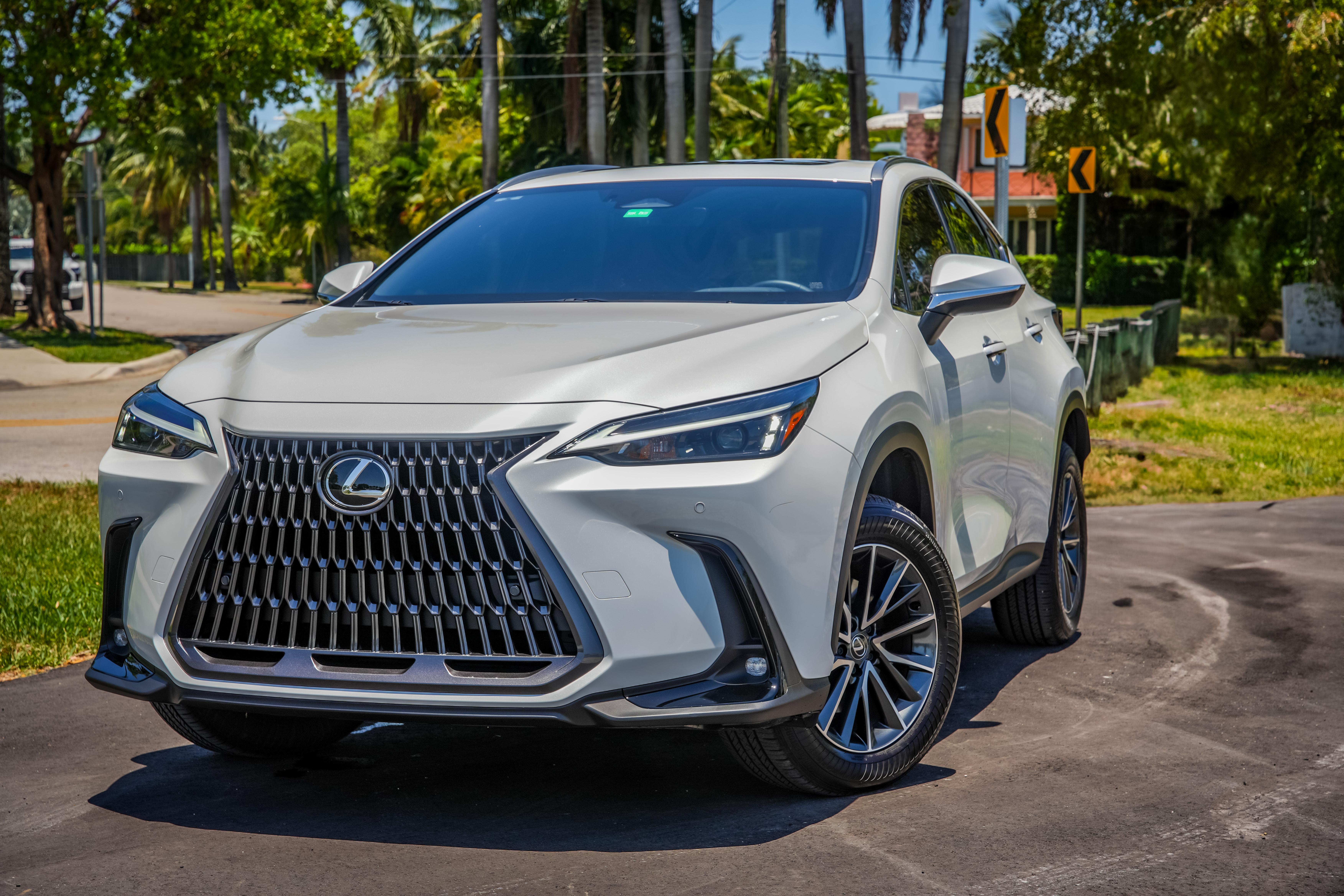 Lexus NX 2025 in Fort Lauderdale, FL