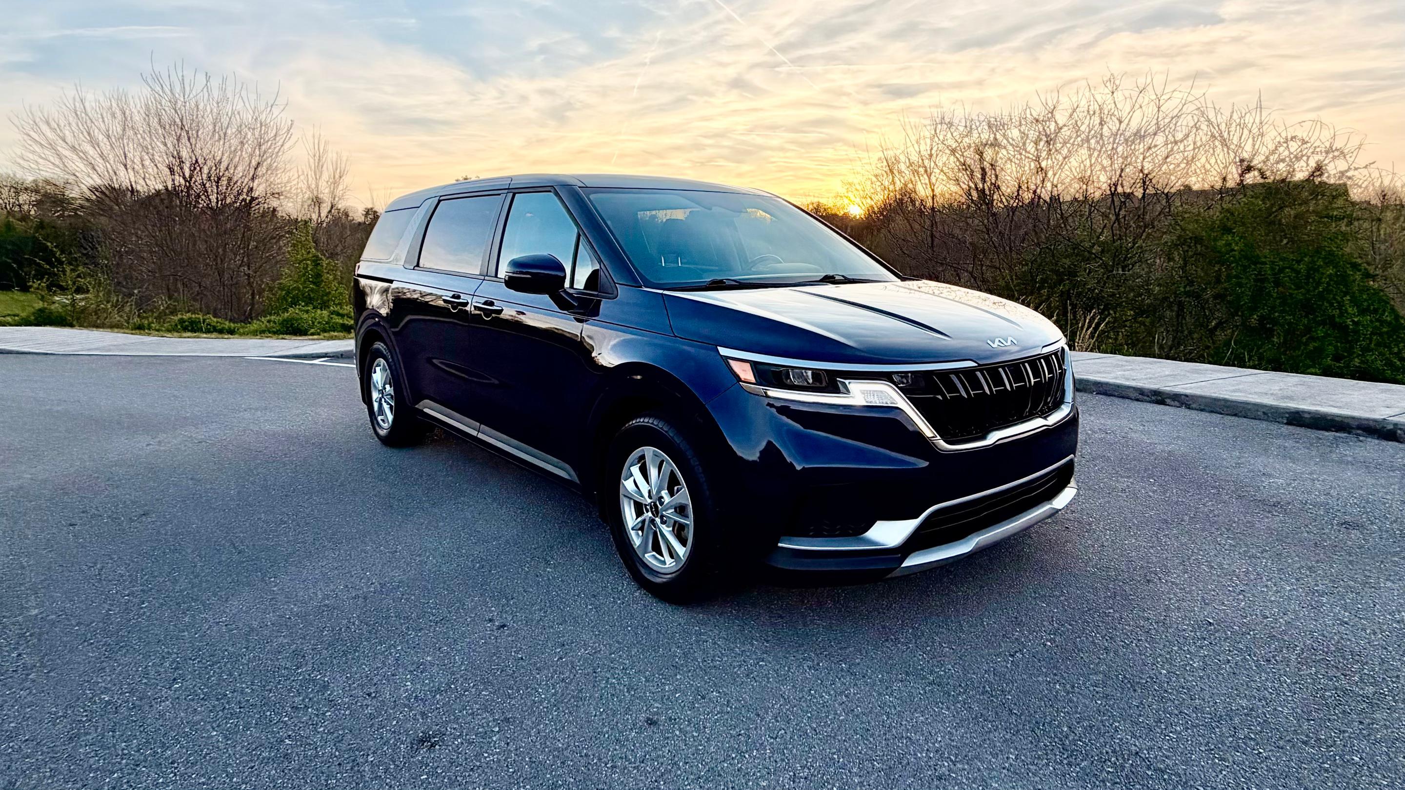 Kia Carnival 2023 in Alcoa, TN