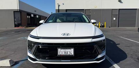 Hyundai Sonata Hybrid 2026