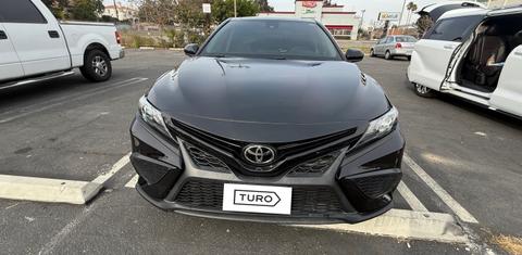 Toyota Camry 2021
