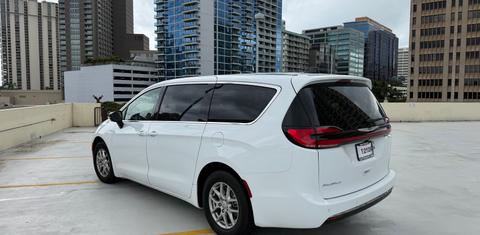 Chrysler Pacifica 2026