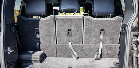 Land Rover Defender 2026