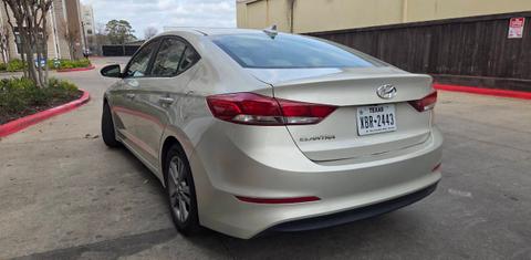 Hyundai Elantra 2017