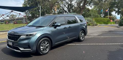 Kia CARNIVAL 2023