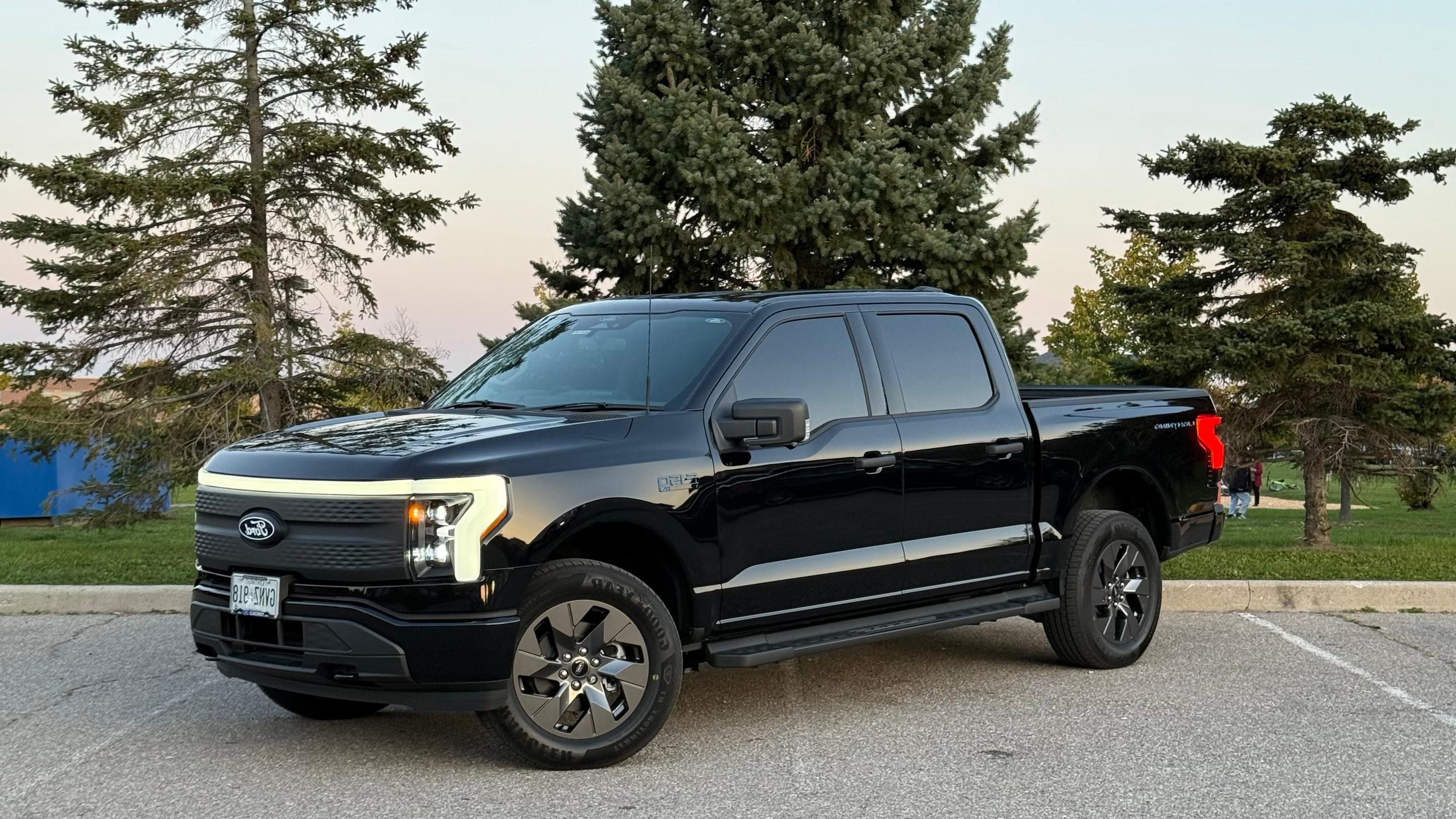 Ford F-150 Lightning 2024 à 
