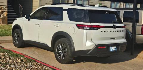 Nissan Pathfinder 2024