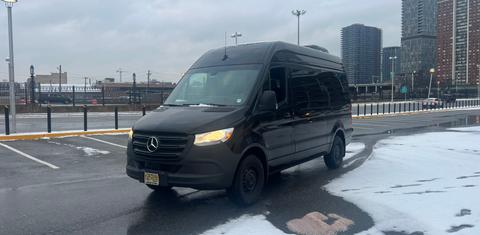 Mercedes-Benz Sprinter 2024