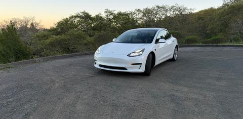 Tesla Model 3 2023