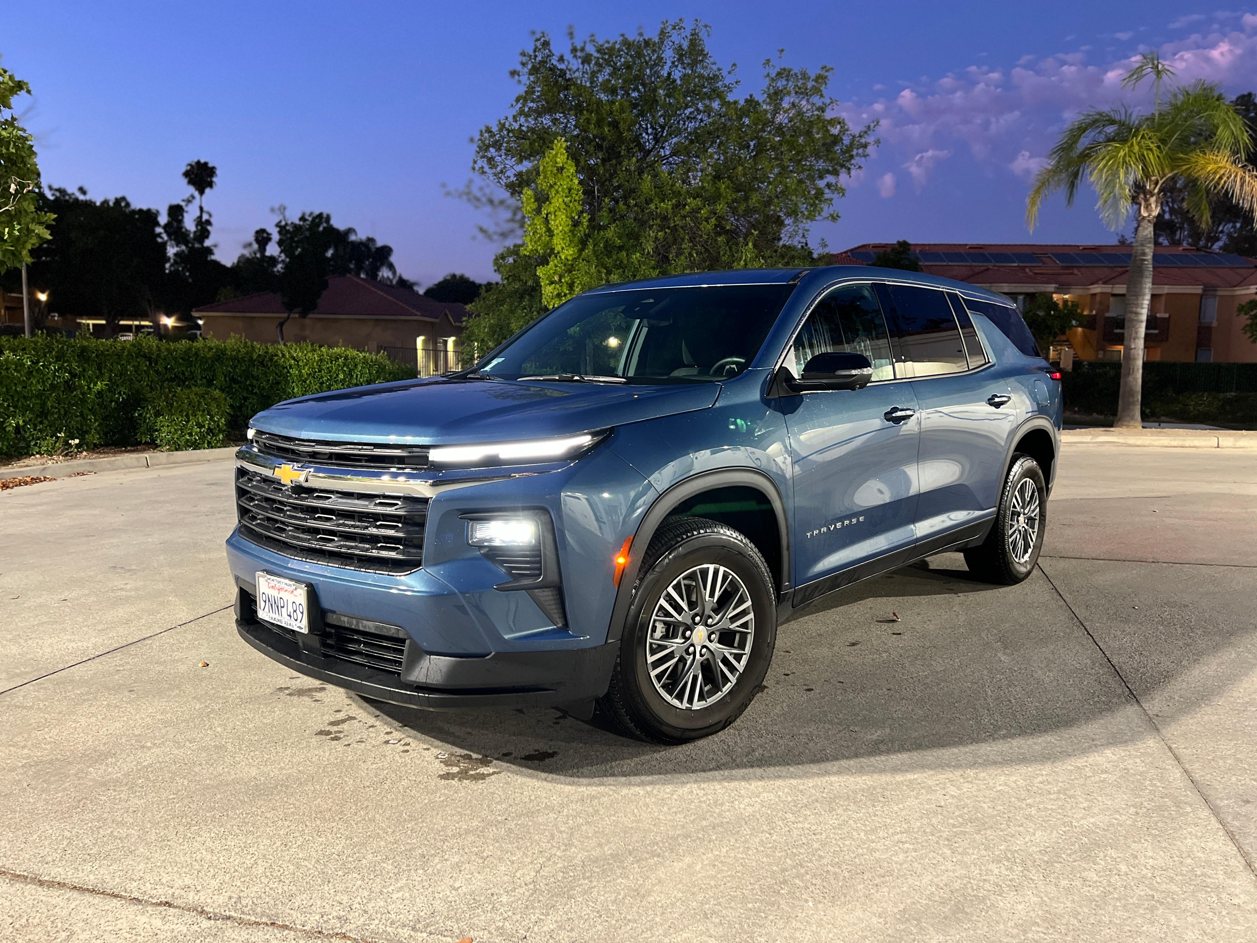 Chevrolet Traverse 2024 in Menifee, CA