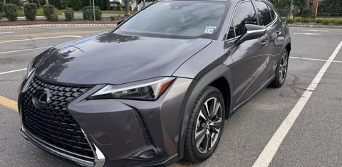 Lexus UX 2024