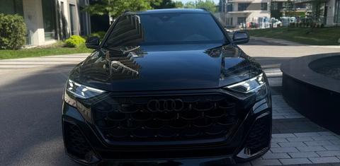 Audi Q8 2025
