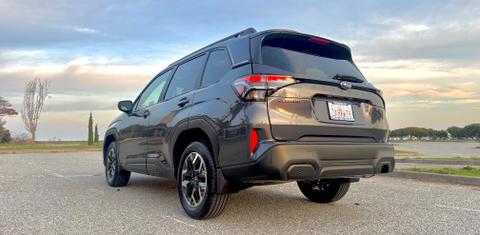 Subaru Forester 2025