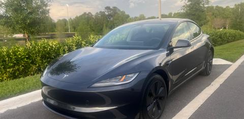 Tesla Model 3 2025