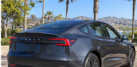 Tesla Model 3 2024