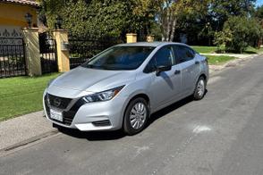 Nissan Versa car