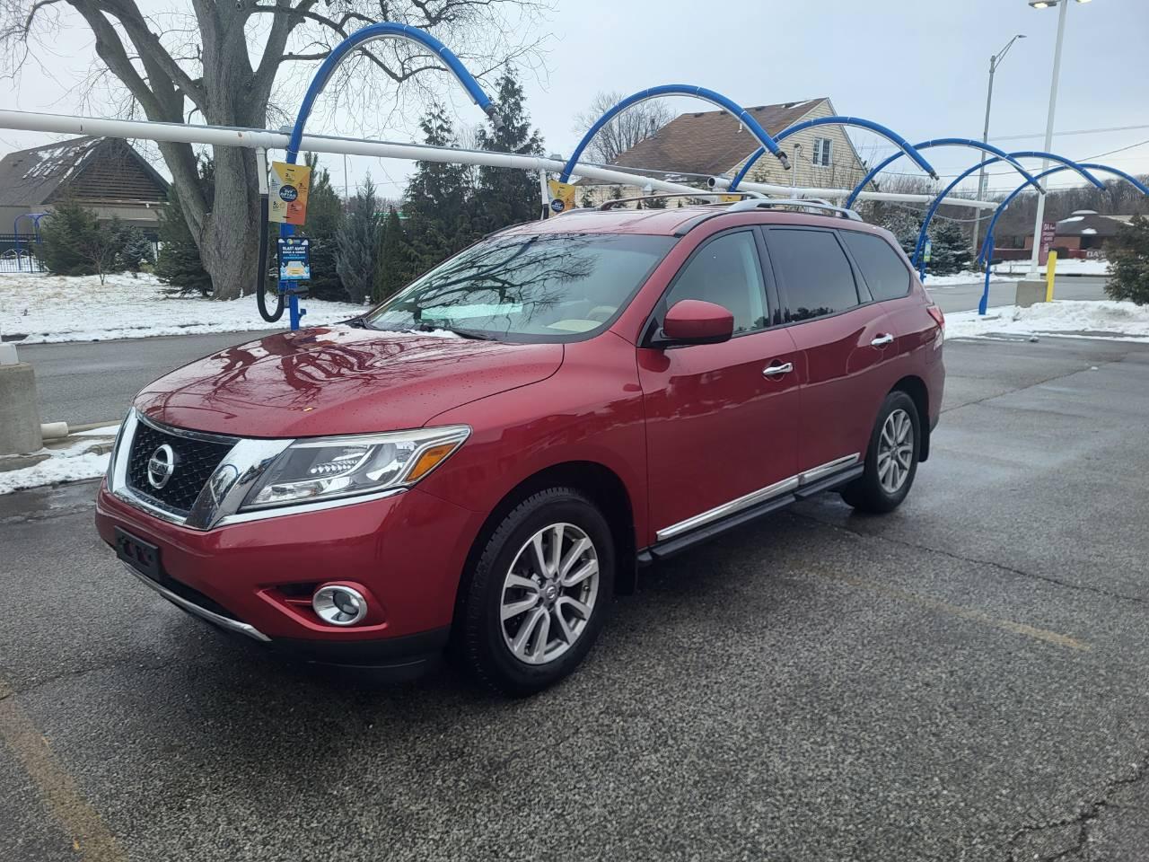 Nissan Pathfinder 2015 in 
