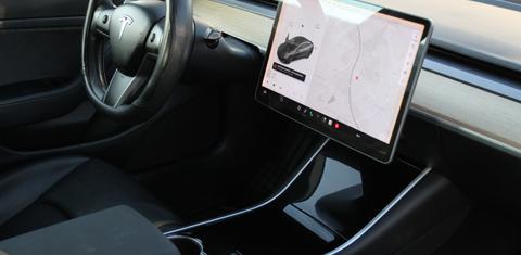 Tesla Model 3 2020