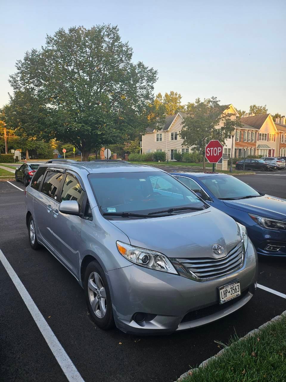 Toyota Sienna 2017 in Jersey City, NJ